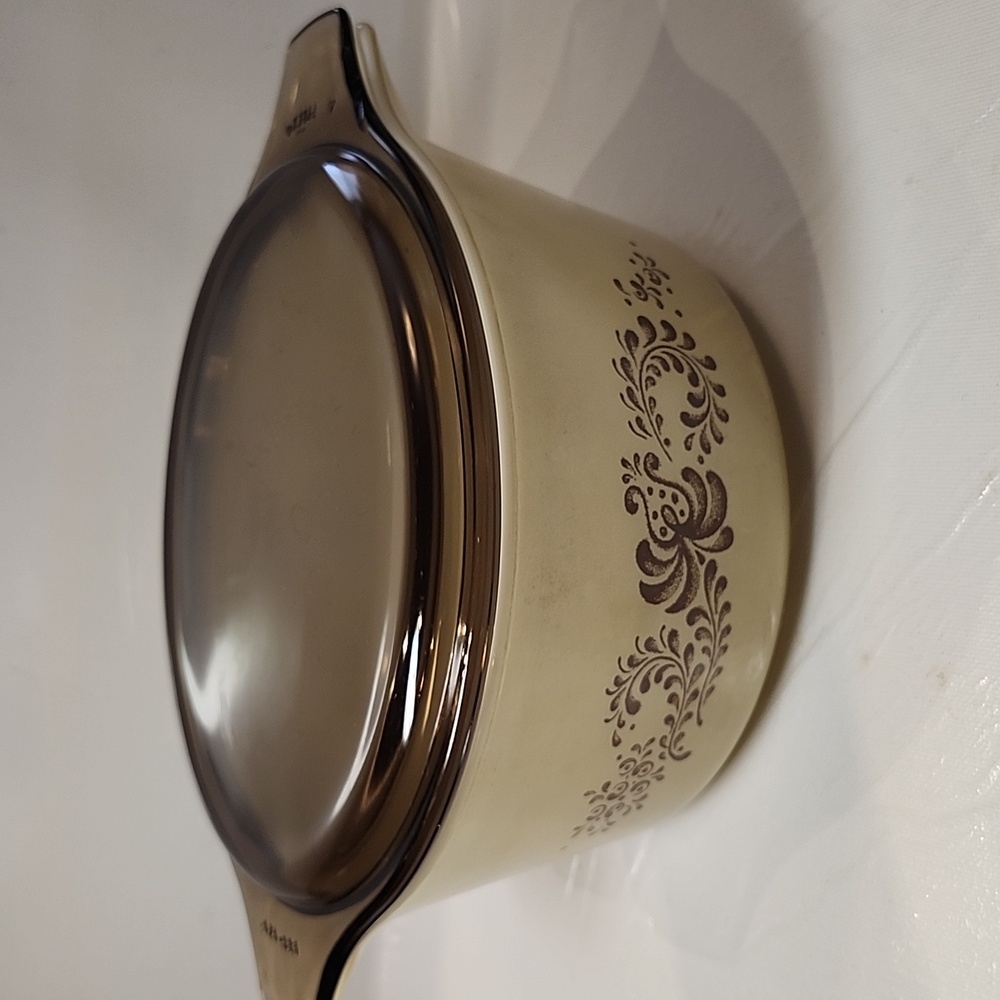 Pyrex 474- B 1.5 L Homestead Brown Tan Casserole Dish W/ Lid